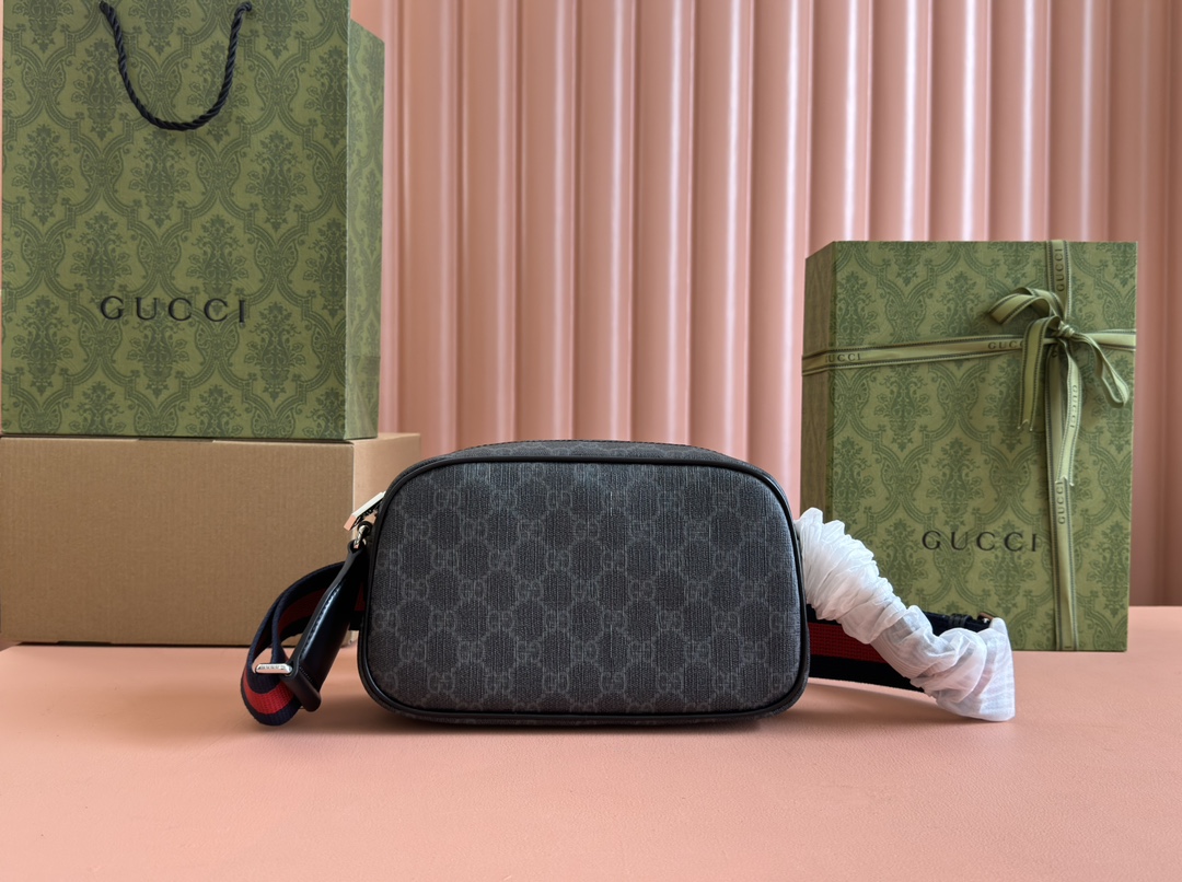 Gucci Satchel Bags